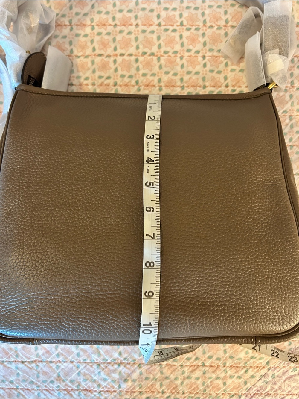 Coach Cary Soft Pebbled Leather Shoulder Bag in Dark Stone NWT, retails $395 - Picture 10 of 15